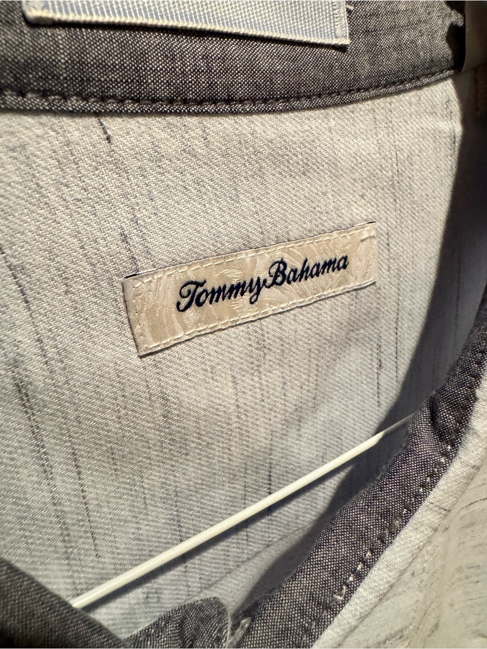 Tommy Bahama Pale Blue Long-Sleeve Button-Down Shirt - Picture 2 of 4